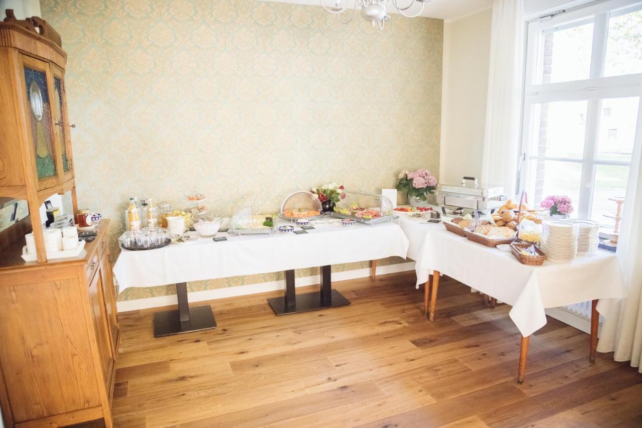 Altes Pfarrhaus Hotel Geldern Bagian luar foto